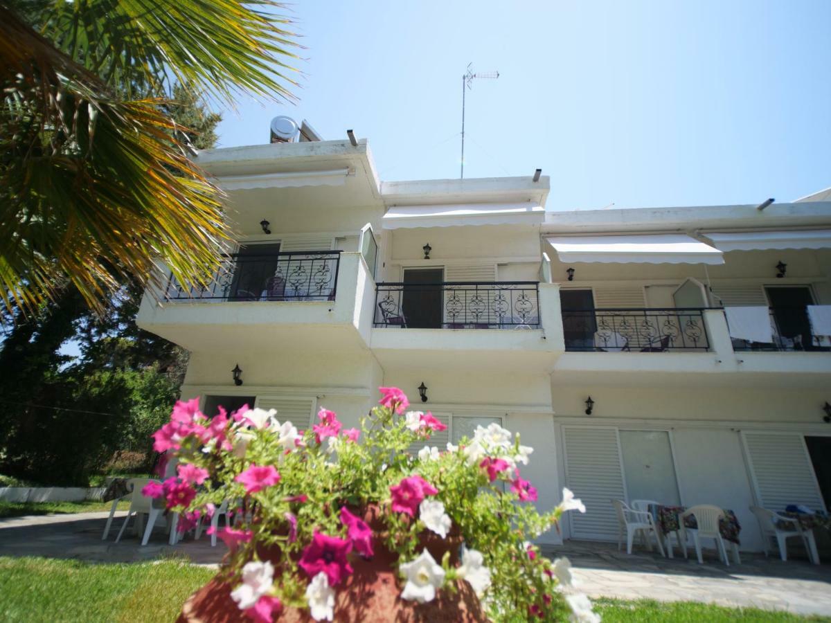 Villa Bianca Studios Possidi Exterior foto